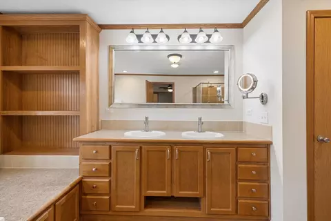 Bath - 524 6th St, Andover, IL 61233 photo 3 of 5
