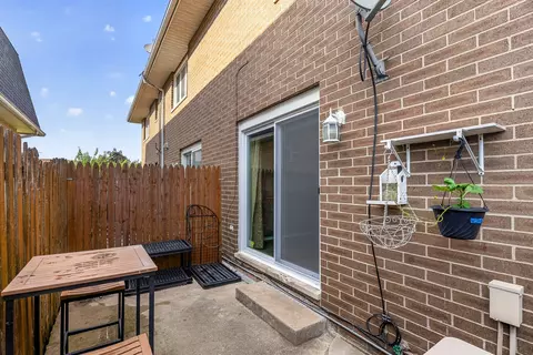 Exterior - 613 E 3rd St #3, Lockport, IL 60441 photo 4 of 9