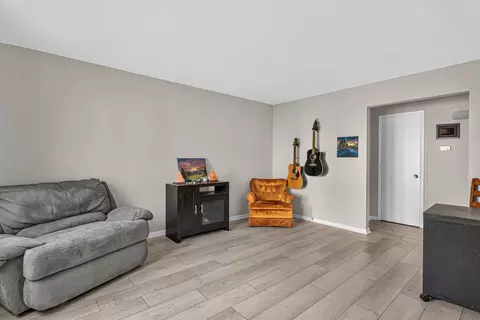 Other - 613 E 3rd St #3, Lockport, IL 60441 photo 3 of 14