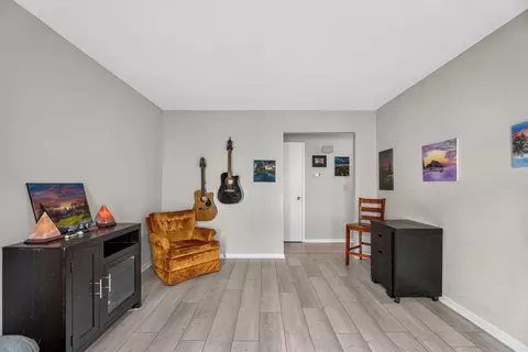 Living - 613 E 3rd St #3, Lockport, IL 60441 photo 2 of 2