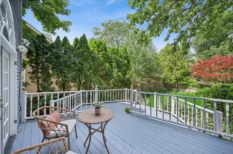Exterior - 555 Cherry St, Winnetka, IL 60093 photo 9 of 12