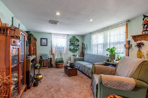 Living - 2317 9th St, Silvis, IL 61282 photo 1 of 1