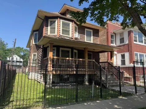 952 N Massasoit Ave, Chicago, IL 60651
