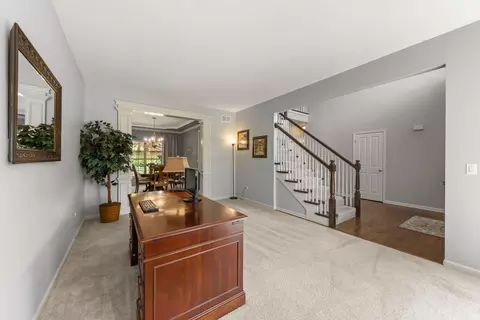 Entry Way - Undisclosed, Plainfield, IL 60585 photo 2 of 3
