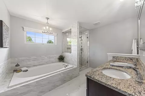 Bath - Undisclosed, Plainfield, IL 60585 photo 2 of 5
