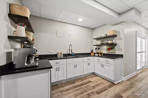 Kitchen - 1451 Bethpage Cir, Elgin, IL 60124 photo 5 of 5