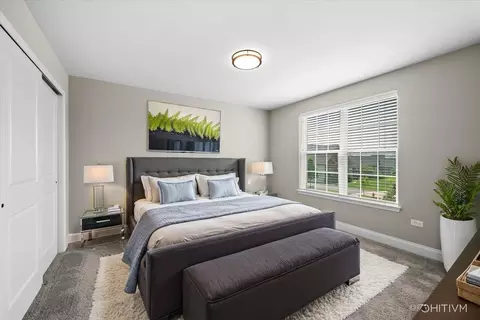 Bedroom - 1451 Bethpage Cir, Elgin, IL 60124 photo 7 of 10