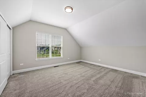 Bedroom - 1451 Bethpage Cir, Elgin, IL 60124 photo 5 of 10