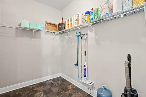 Other - 1451 Bethpage Cir, Elgin, IL 60124 photo 17 of 22