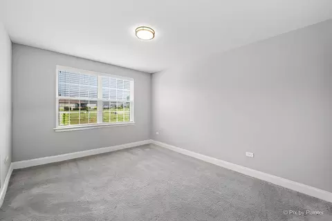 Bedroom - 1451 Bethpage Cir, Elgin, IL 60124 photo 2 of 10