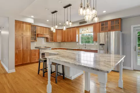 Kitchen - 26743 S Winfield Rd, Monee, IL 60449 photo 2 of 4