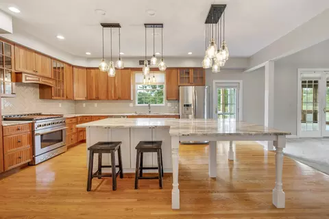 Kitchen - 26743 S Winfield Rd, Monee, IL 60449 photo 1 of 4