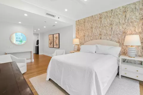 Bedroom - 270 E Pearson St #803, Chicago, IL 60611 photo 3 of 4