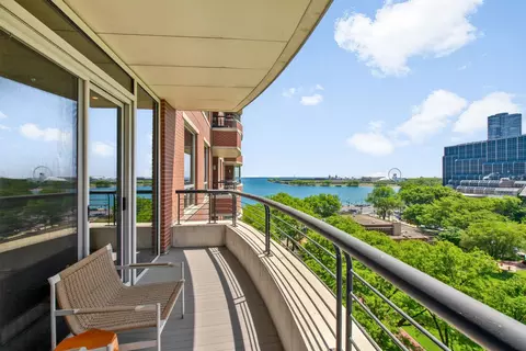 Other - 270 E Pearson St #803, Chicago, IL 60611 photo 2 of 7