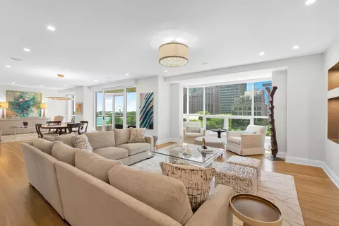 Living - 270 E Pearson St #803, Chicago, IL 60611 photo 1 of 6