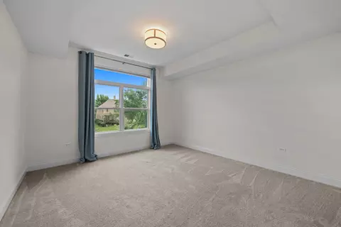 Bedroom - 641 Bourbon Ct, Naperville, IL 60565 photo 3 of 3