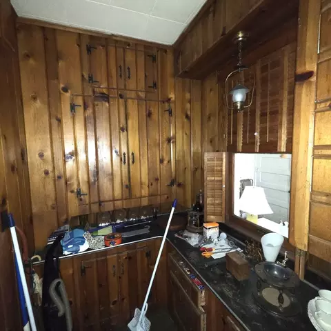 Kitchen - 522 E Main St, Benton, IL 62812 photo 3 of 4