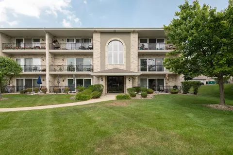 11113 Wisconsin Ct #2D, Orland Park, IL 60467