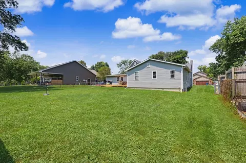 Exterior - 101 E Douglas St, Saint Joseph, IL 61873 photo 11 of 11