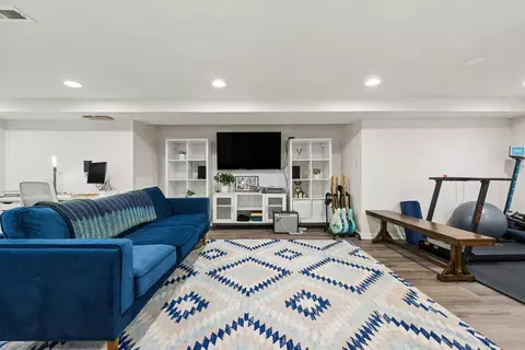 Other - 1320 E Washington St, Des Plaines, IL 60016 photo 3 of 7