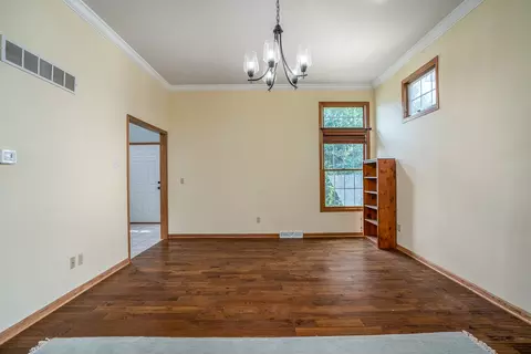 Living - 1113 28th Ave, Silvis, IL 61282 photo 2 of 2