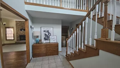 Entry Way - 1113 28th Ave, Silvis, IL 61282 photo 2 of 2