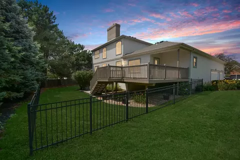 Exterior - 5 Weaver Ct, Bloomington, IL 61704 photo 9 of 11