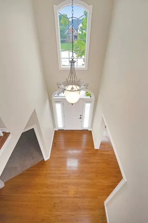 Entry Way - 5 Weaver Ct, Bloomington, IL 61704 photo 6 of 6