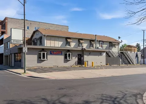 7455 W Irving Park Rd, Chicago, IL 60634