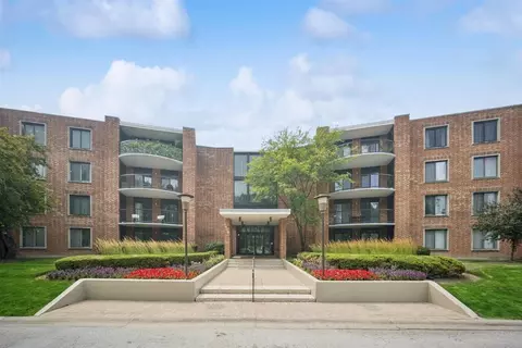 1405 E Central Rd #118C, Arlington Heights, IL 60005