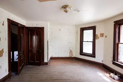 Bedroom - 241 W Hickory St, Kankakee, IL 60901 photo 6 of 7