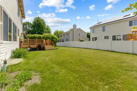 Exterior - 3109 Stratton Ln, Aurora, IL 60502 photo 4 of 4