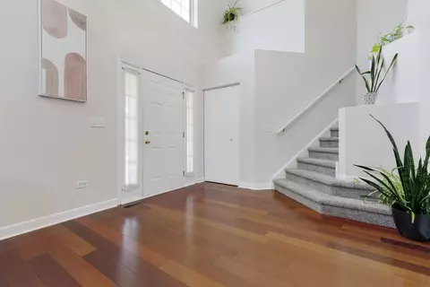 Entry Way - 3109 Stratton Ln, Aurora, IL 60502 photo 1 of 1