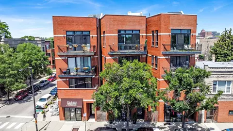 2522 W Chicago Ave #4, Chicago, IL 60622