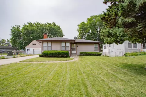 10113 Mclean Ave, Melrose Park, IL 60164