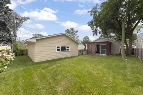 Exterior - 307 S Pierce Ave, Wheaton, IL 60187 photo 3 of 3