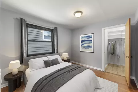 Bedroom - 307 S Pierce Ave, Wheaton, IL 60187 photo 2 of 3