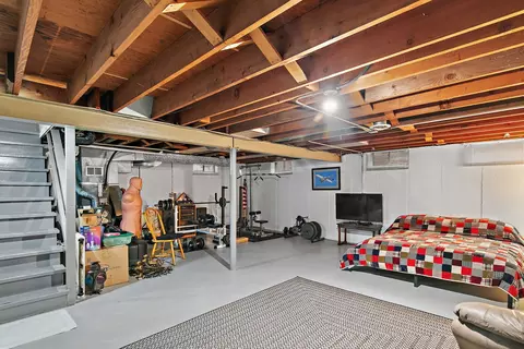 Other - 846 Sioux Dr, Elgin, IL 60120 photo 6 of 8