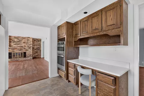 Kitchen - 1337 Ottawa Ave, Ottawa, IL 61350 photo 5 of 5
