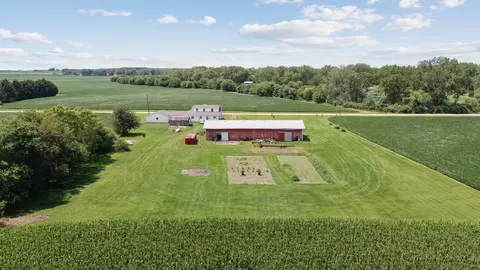 Exterior - 17264 E 2500th St, Annawan, IL 61234 photo 7 of 7