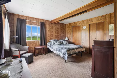 Bedroom - 17264 E 2500th St, Annawan, IL 61234 photo 1 of 2