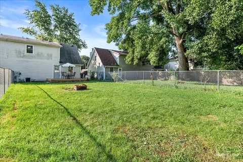 Exterior - 386 S Front St, Braidwood, IL 60408 photo 3 of 3