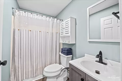 Bath - 386 S Front St, Braidwood, IL 60408 photo 1 of 2
