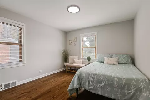 Bedroom - 4031 Park Ave, Brookfield, IL 60513 photo 1 of 5