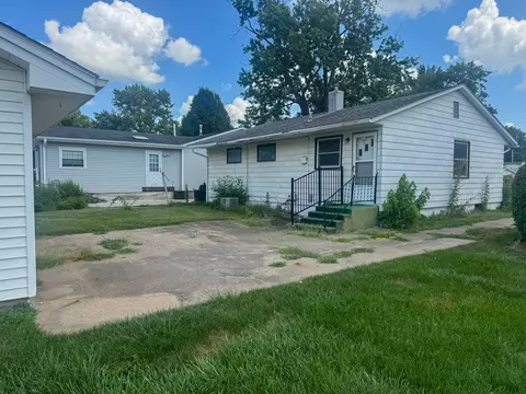 2015 Maple St, Quincy, IL 62301 photo 3