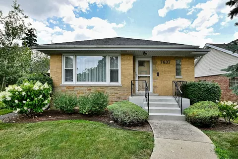 7637 W Armitage Ave, Elmwood Park, IL 60707