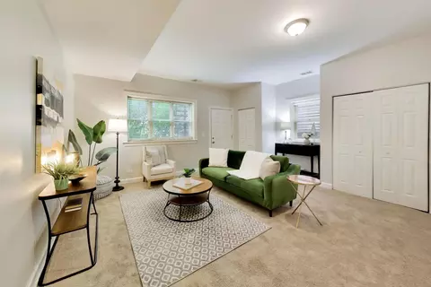 Living - 2927 N Gresham Ave #1, Chicago, IL 60618 photo 1 of 3