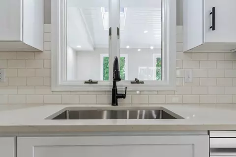 Kitchen - 38 Edgewood Ct, Bloomington, IL 61701 photo 9 of 9