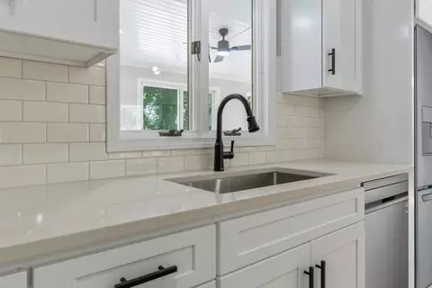 Kitchen - 38 Edgewood Ct, Bloomington, IL 61701 photo 7 of 9