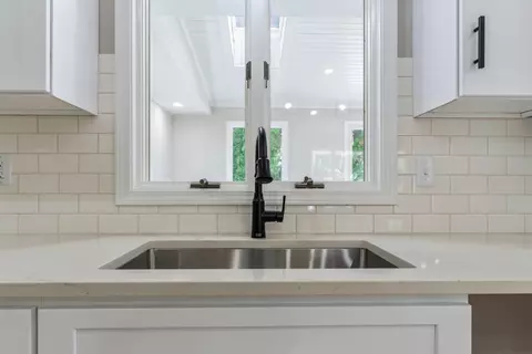 Kitchen - 38 Edgewood Ct, Bloomington, IL 61701 photo 8 of 9